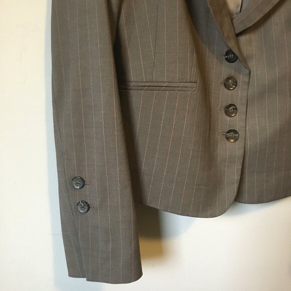 NWOT Virgin Wool Blend Grey and Pink Pinstripe Blazer - Picture 6 of 16